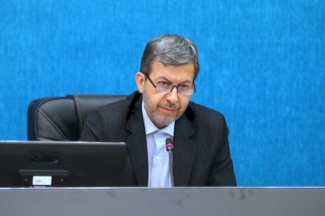 هدف‌گذاری برای رسیدن به ظرفیت ۵ هزار و ۳۰۰ مگاوات انرژی خورشیدی در استان اصفهان