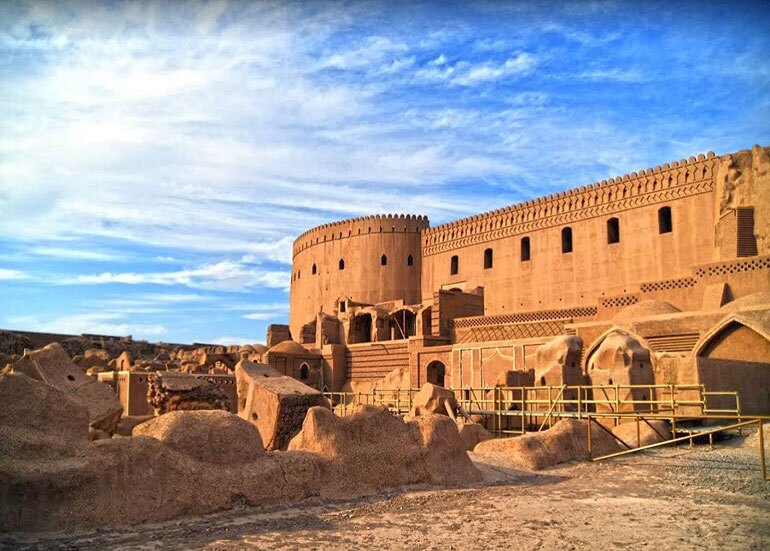 بم؛ طلوع زندگی در سایه ارگ خشتی
