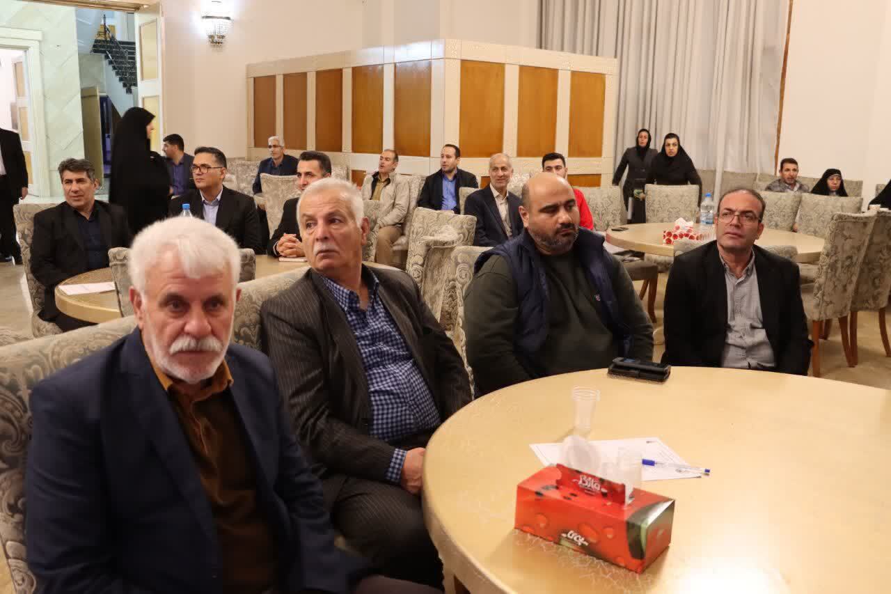 برگزاری مراسم جشن گلریزان در ماهدشت