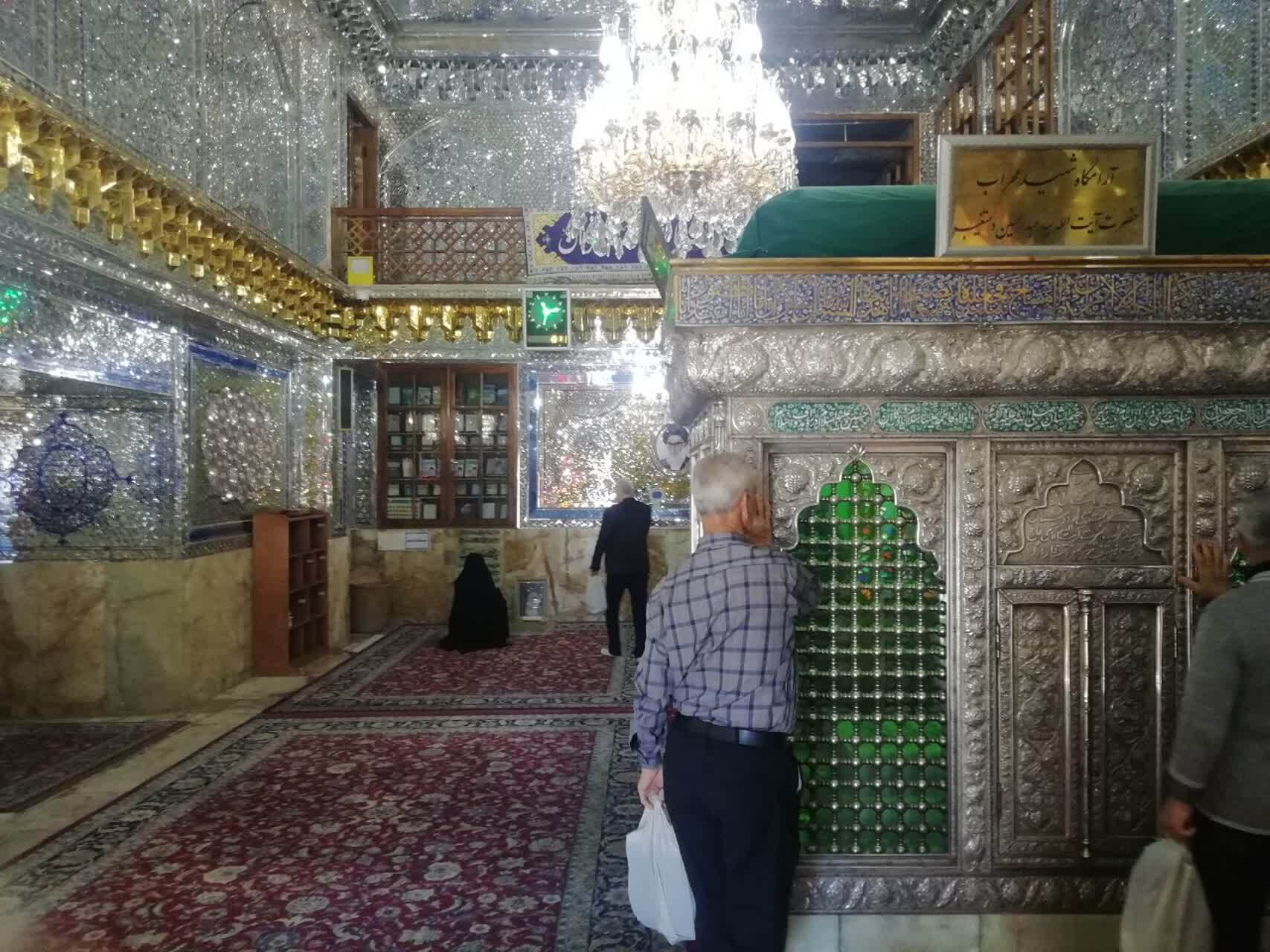 آرامگاه سومین شهید مهراب آیت الله سید عبدالحسین دستتغیب شیرازی