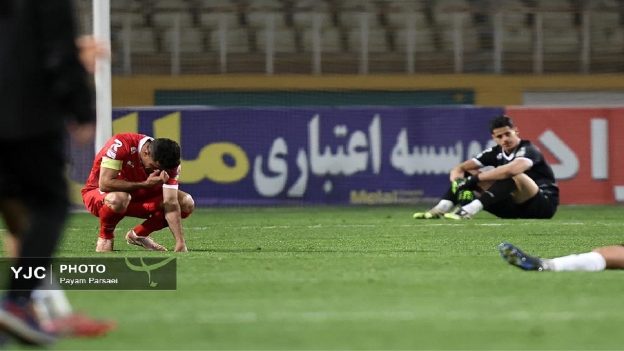 پرسپولیس باید جراحی شود/ درگیری بازیکنان به مسائل روحی‌شان برمی‌گردد
