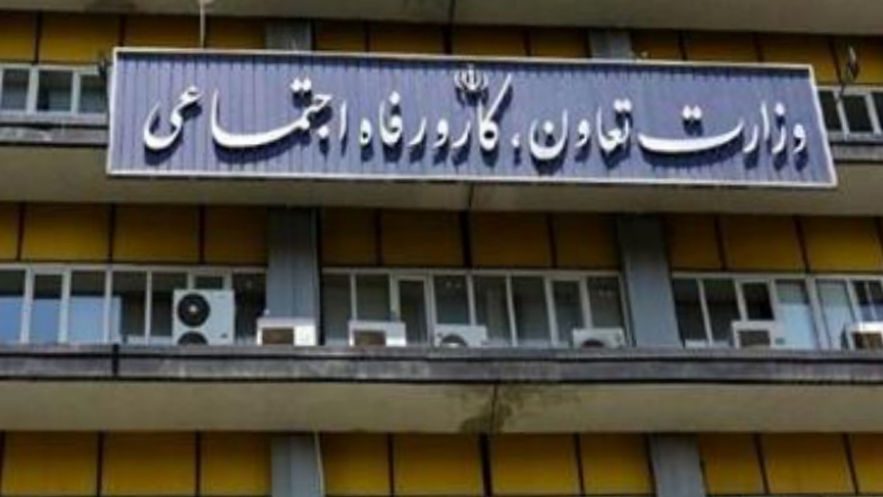 تمدید یک هفته‌ای استفاده از اعتبار خرید بسته‌های غذایی و بهداشتی ۲ میلیون مادر ایرانی