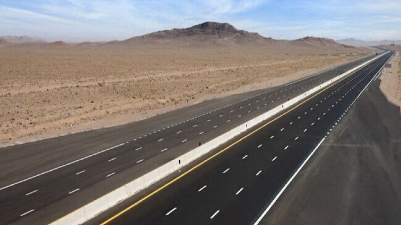 اتمام باند شرقی قطعه دوم آزاد راه تهران- شمال تا شهریور ماه+ فیلم