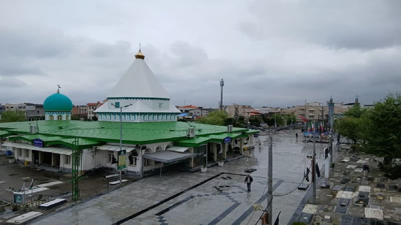 برگزاری مراسم یادبود جان‌باختگان حادثه بندر شهید رجایی در بقاع متبرکه مازندران