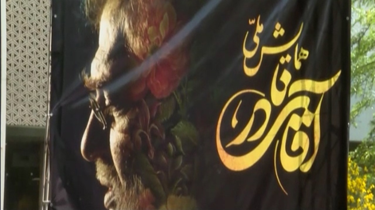 نادر طالب زاده، صدای متفاوت رسانه + فیلم