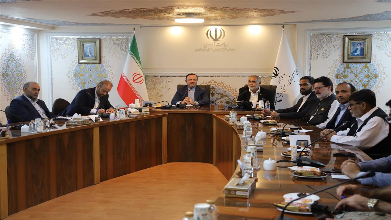 تقویت همکاری‌های اقتصادی ایران و پاکستان با تمرکز بر مناطق آزاد