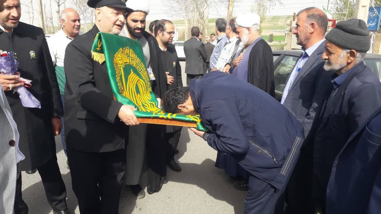مراسم استقبال و جشن پرچم و خادمان بارگاه ملکوتی امام رضا (ع)
