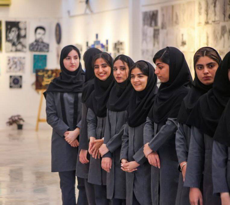 برگزاری نمایشگاه هنری