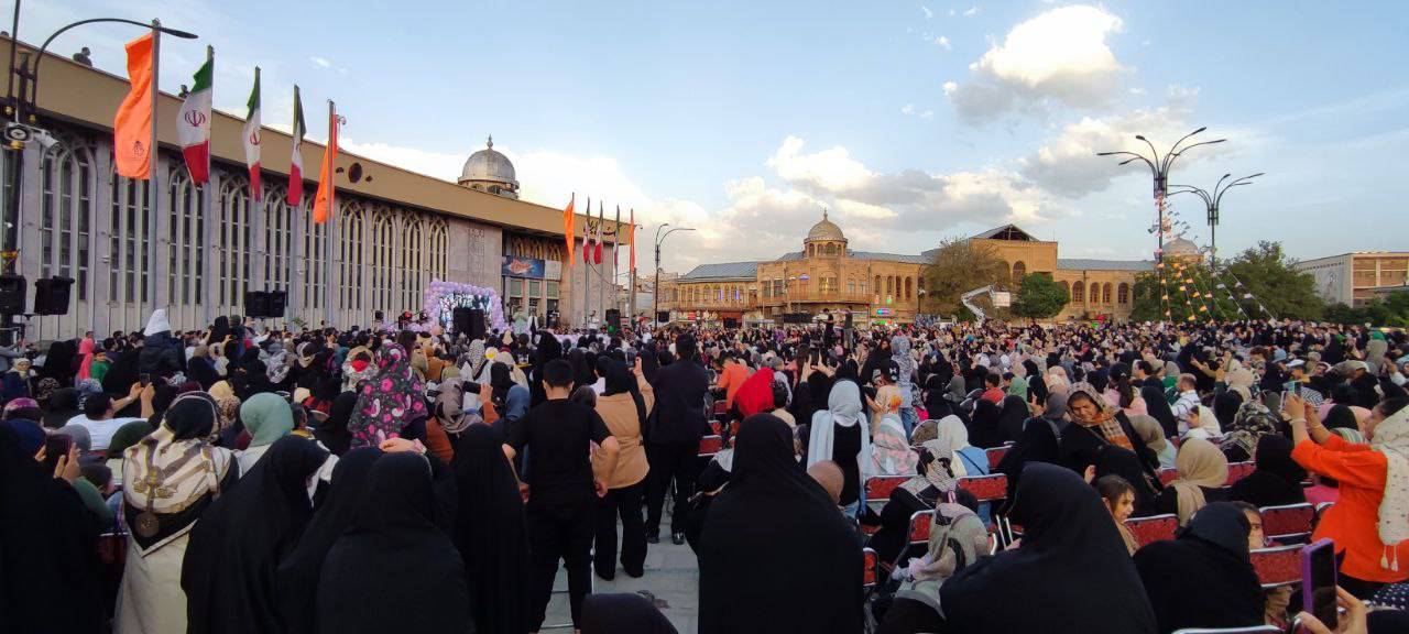 مراسم جشن دهه کرامت