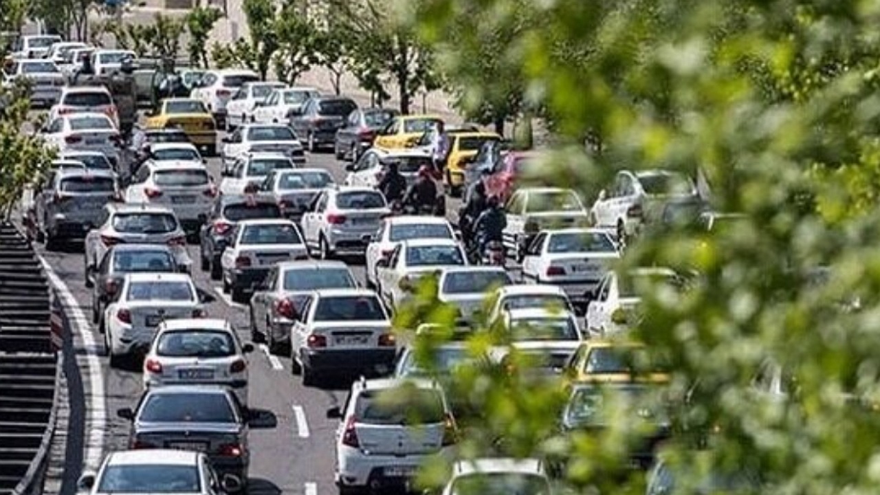 ترافیک صبحگاهی روز یکشنبه در برخی از بزرگراه‌های تهران