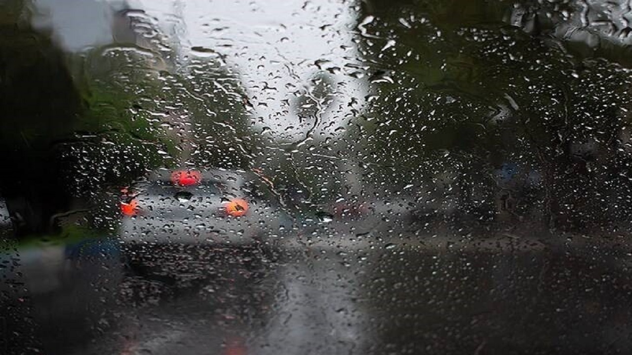 بارش‌های رگباری باران در گیلان