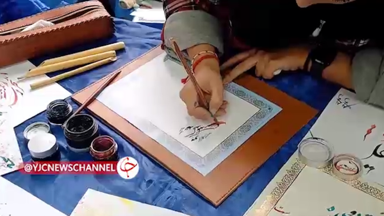 برگزاری نمایشگاه صنایع دستی و آثار هنری جوانه در دانشگاه نوشیروانی بابل + فیلم