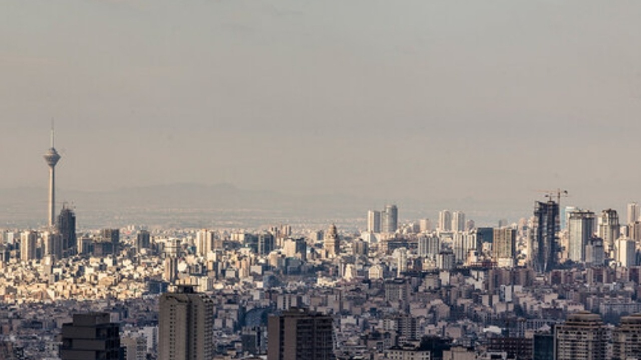 هوای تهران در مرز آلودگی است