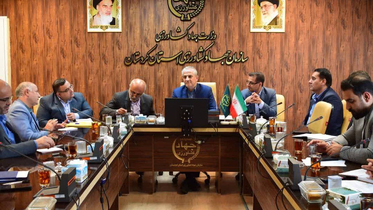 بازرسی کل کردستان با ترک فعل در حوزه آلودگی منابع اب برخورد می‌کند