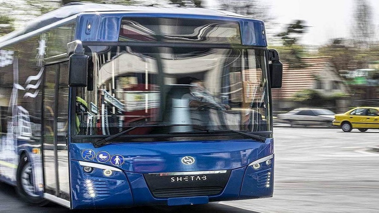 نمایشگر‌های فرهنگی در ناوگان اتوبوسرانی تهران رونمایی شد