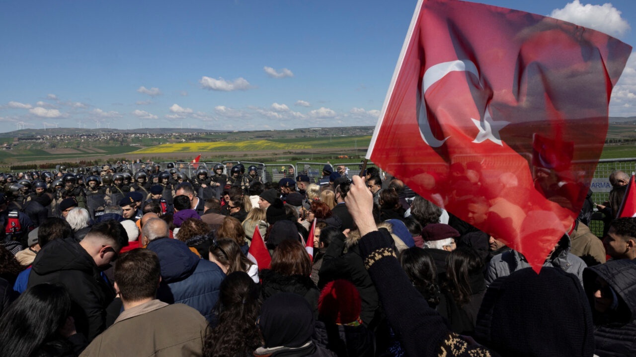 سایه دیکتاتوری اردوغان بر سر روابط با اروپا