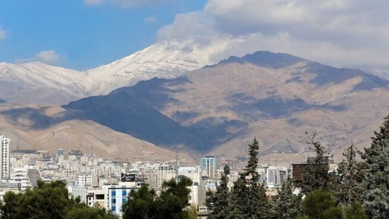 کیفیت هوای تهران قابل قبول است