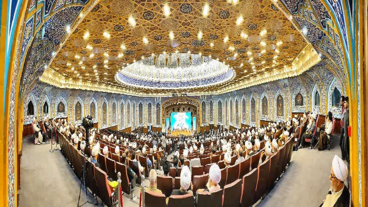 نقش کلیدی حوزه‌های علمیه در جهاد تبیین و مسیر تمدن نوین اسلامی