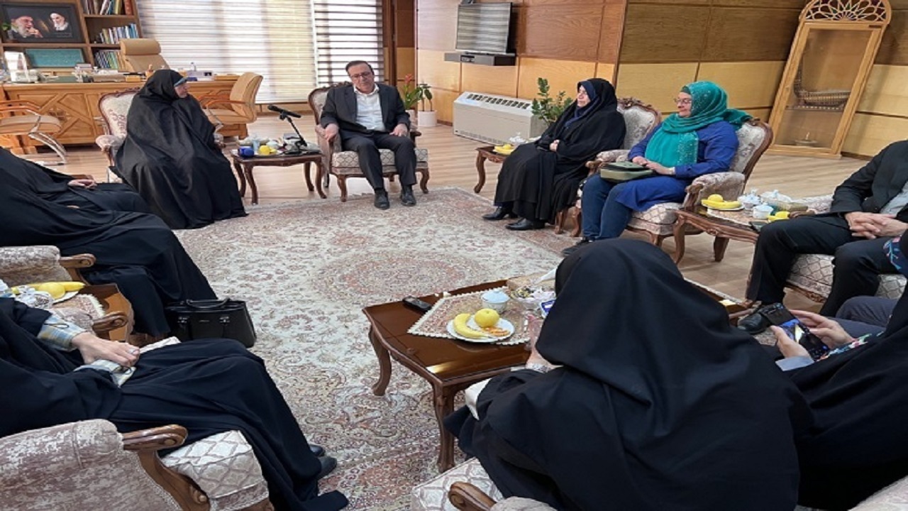 ۱۸۰ هزار نفر در صنعت استان قزوین مشغول به کارند