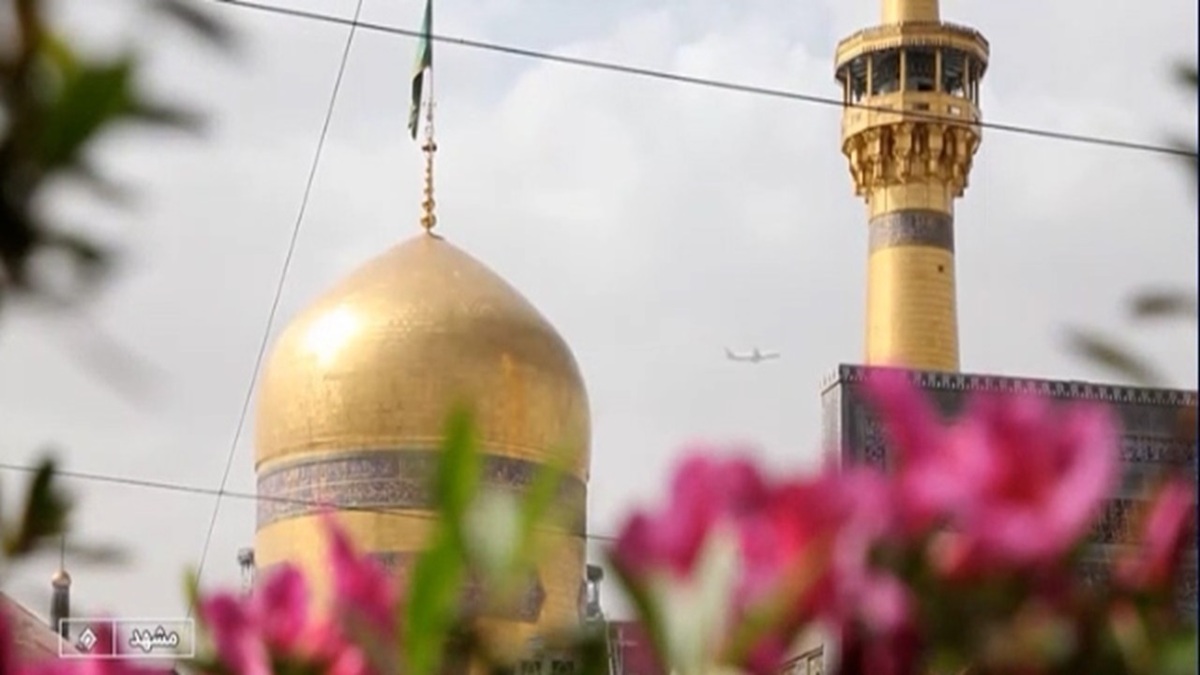 چگونه زیارت‌اولی‌ها به حرم مطهر امام رضا (ع) می‌روند؟ + فیلم
