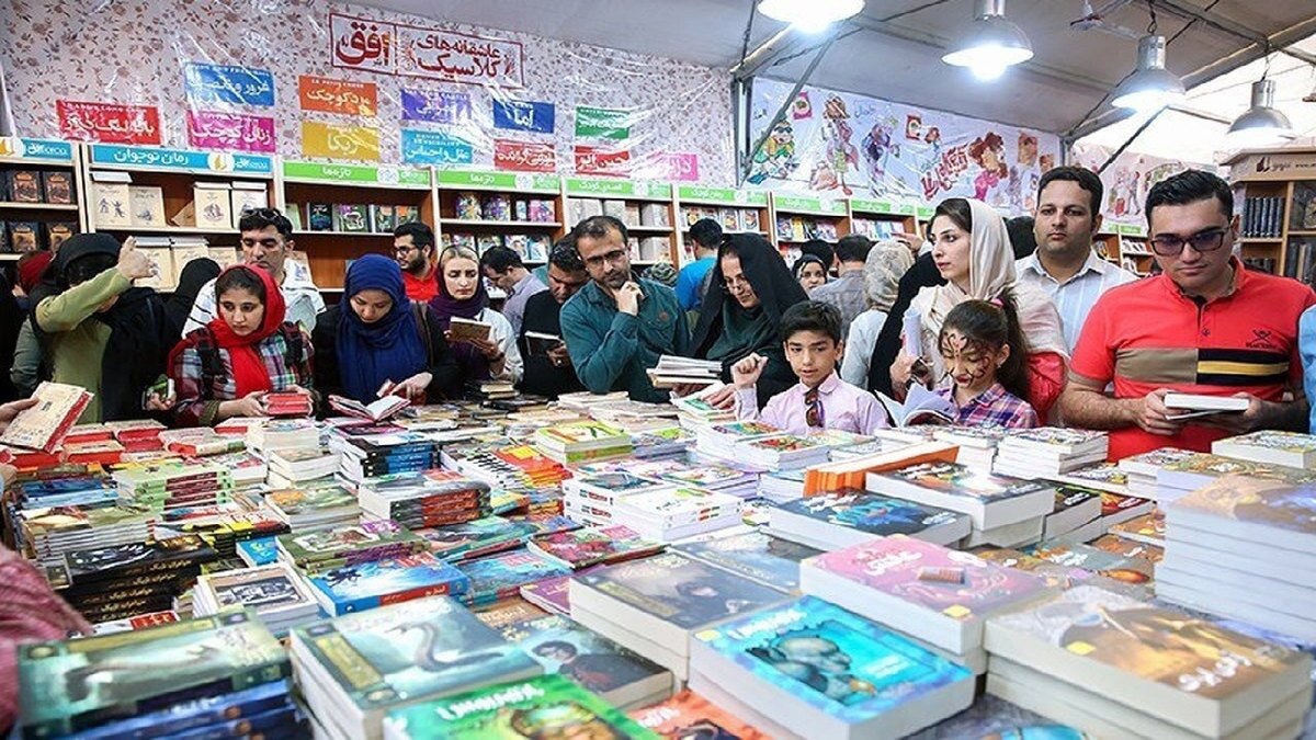 کودک و نوجوان در نمایشگاه بین‌المللی کتاب تهران + فیلم