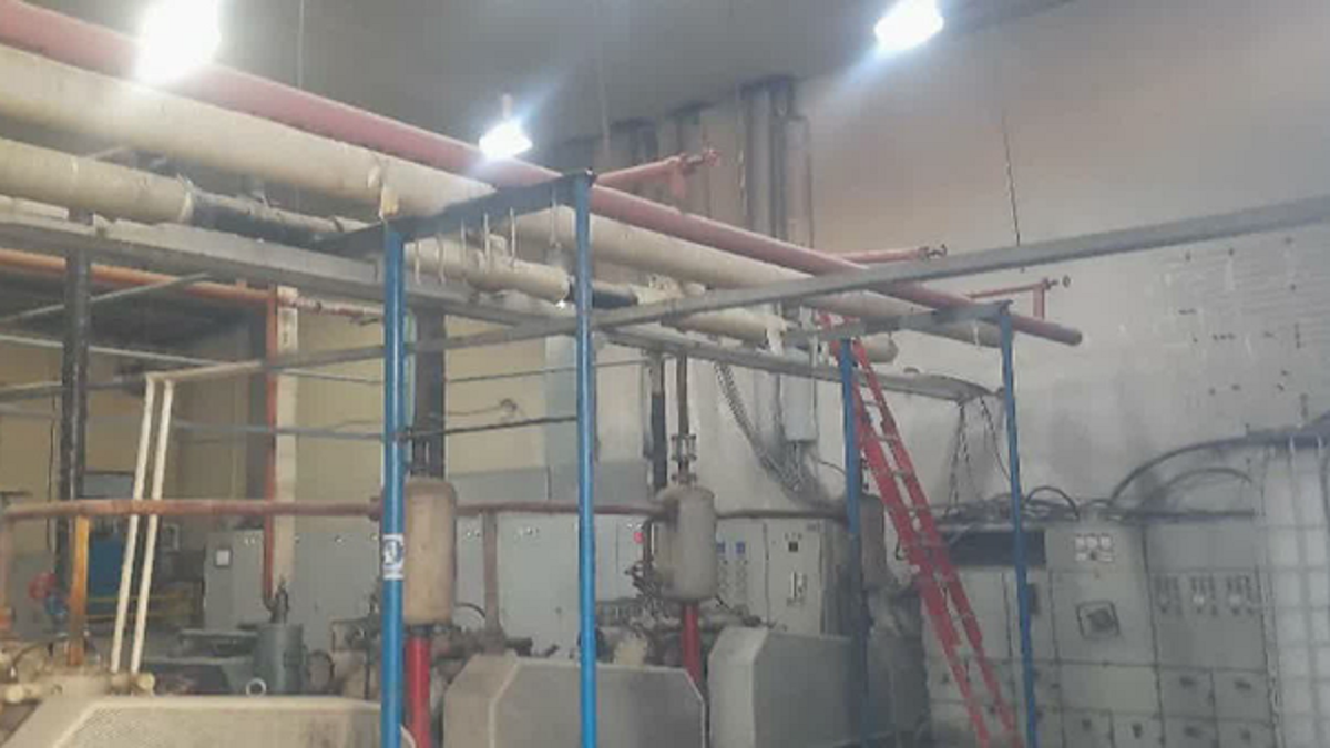 باشگاه خبرنگاران -کنترل نشت گاز آمونیاک در سردخانه‌ای در خمینی شهر