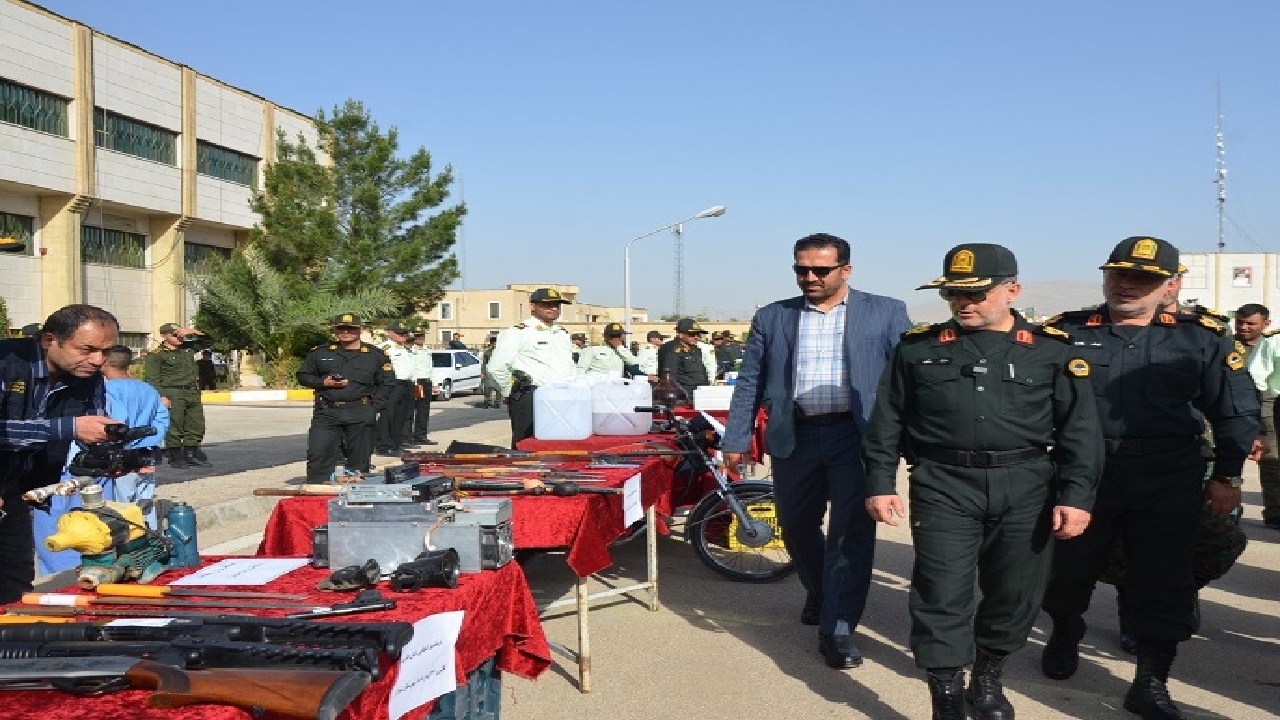 بازداشت متخلفان و سارقان در شیراز