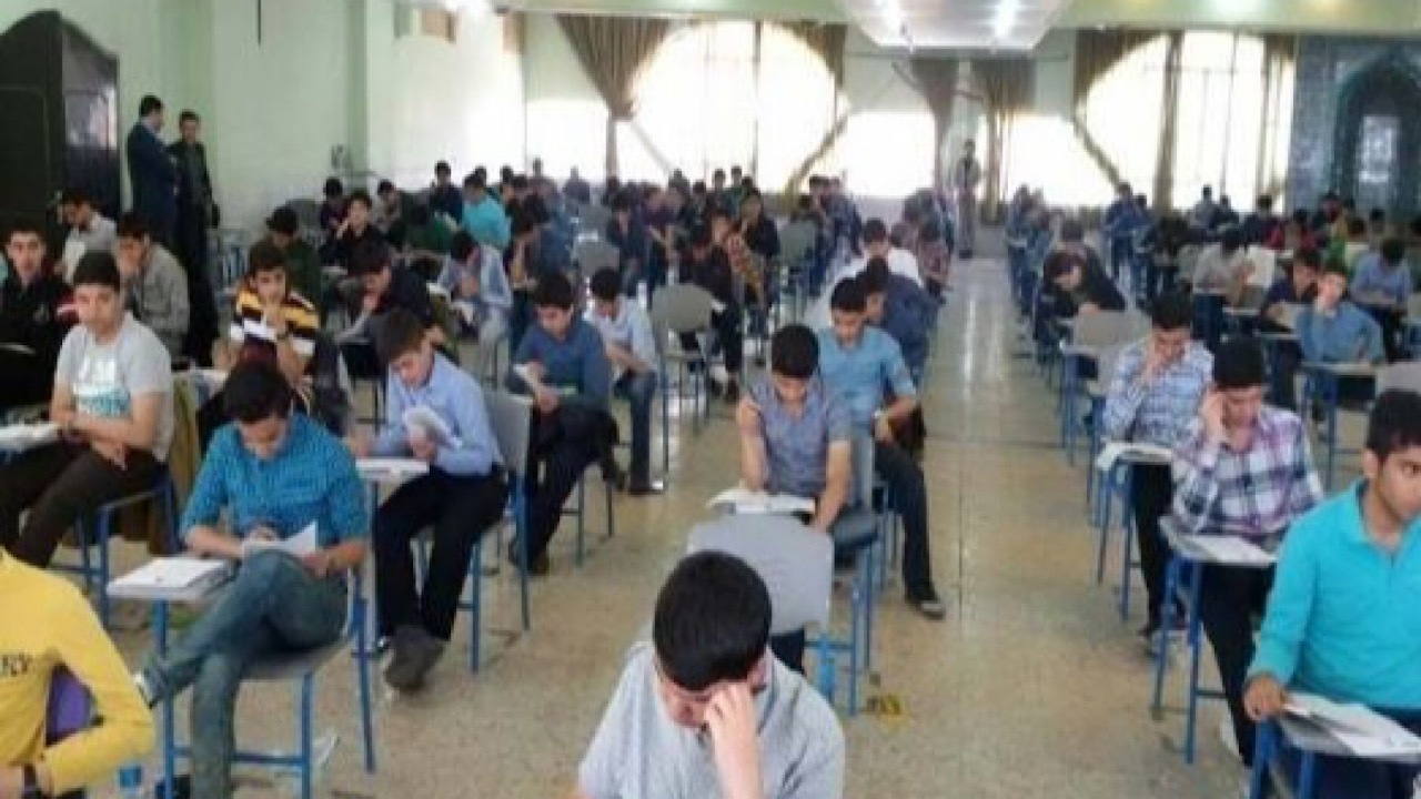 ممنوعیت ندادن کارت ورود به آزمون به دانش آموزان