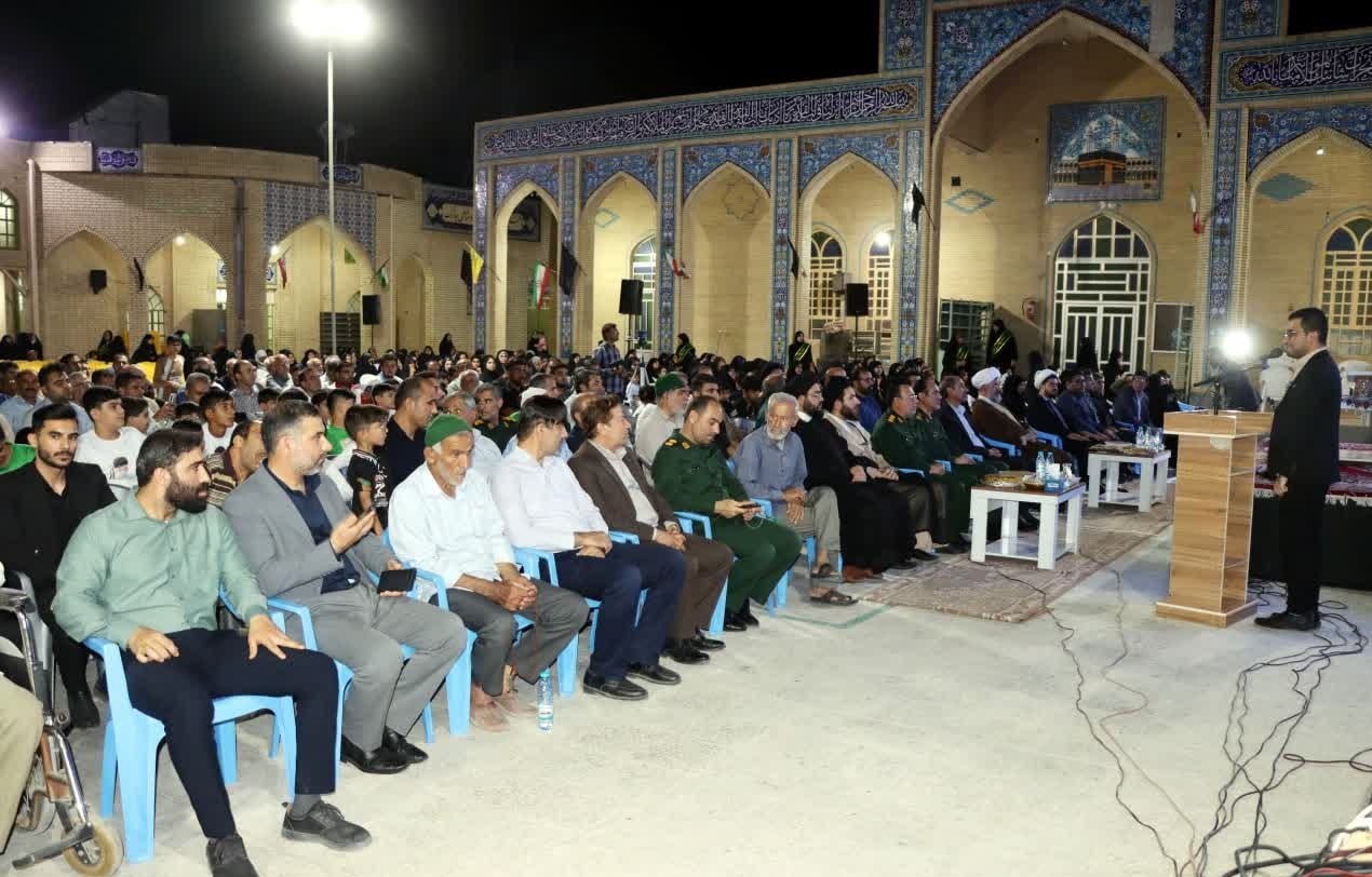 اجتماع بزرگ قرآنیان استان بوشهر در دهکده قرآنی چارک برگزار شد