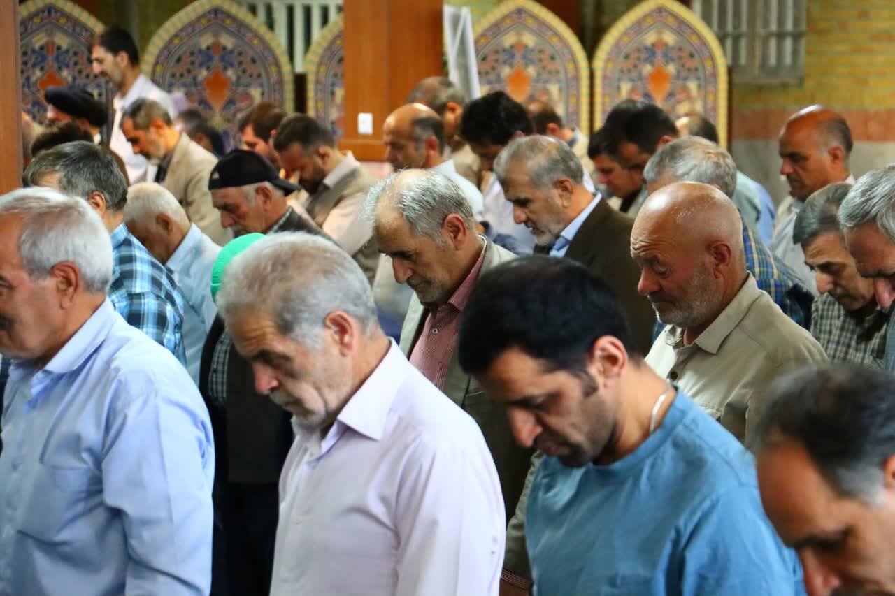 اقامه نماز جمعه