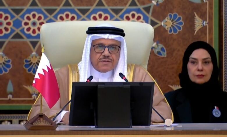 عبداللطیف بن راشد الزیانی، وزیر امور خارجه بحرین،