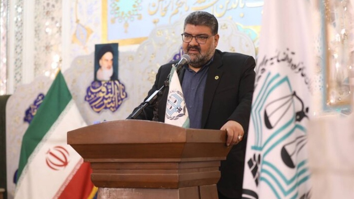 خدمات حقوقی رایگان به هموطنان مسیحی + فیلم