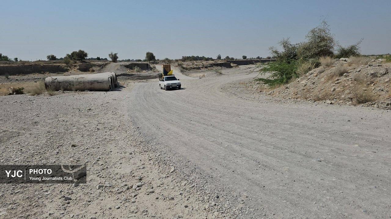 پل آبنما روستای کشکو بعد از حدود ده سال تخریب هنوز ساخته نشده است+فیلم