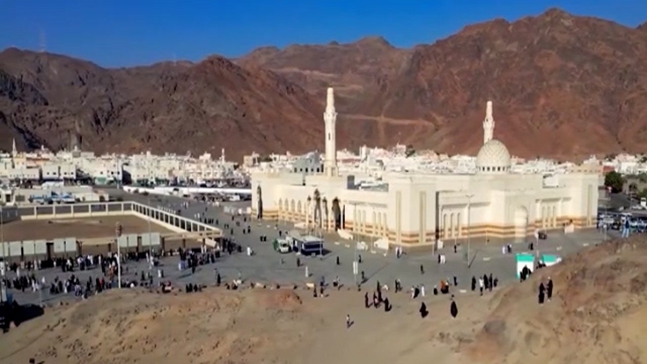 احد، صحنه عبرت تا امروز + فیلم