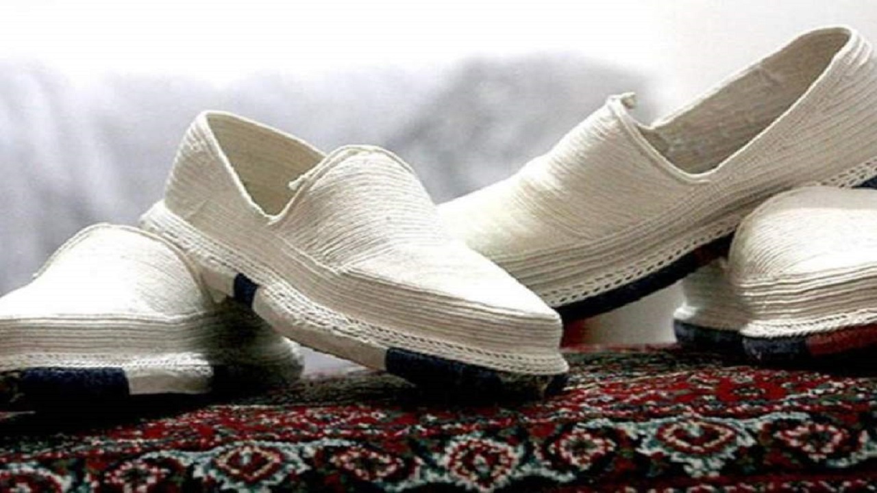 هنر اصیل و ماندگار گیوه‌دوزی در قم