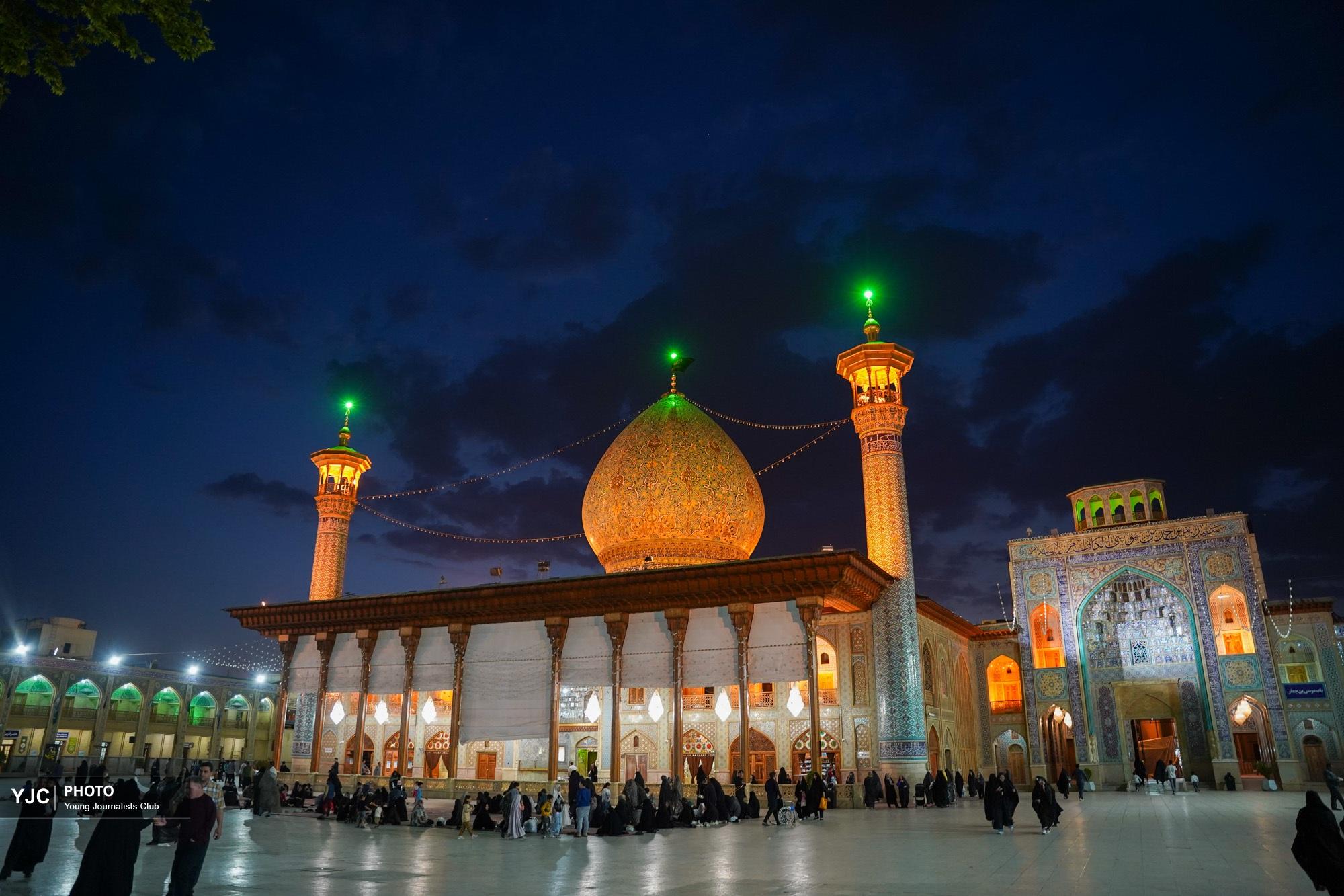 حرم شاهچراغ (ع) پناهگاهی برای عزاداران امام جعفر صادق (ع) + تصاویر