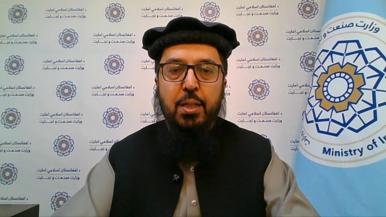 صادرات قالی افغانستان از مسیر ترکیه به اروپا تقویت می‌شود + فیلم