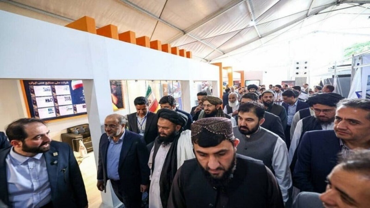 بازدید وزیر صنعت طالبان از دستاوردهای معدنی ایران