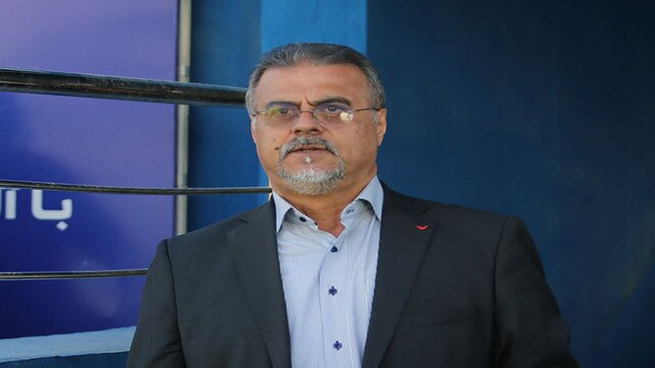 نظری جویباری: برخی مدیران به بازیکن ما ۱۵۰ میلیارد تومان پیشنهاد دادند/ سهمیه بازیکن خارجی را آزاد کنید