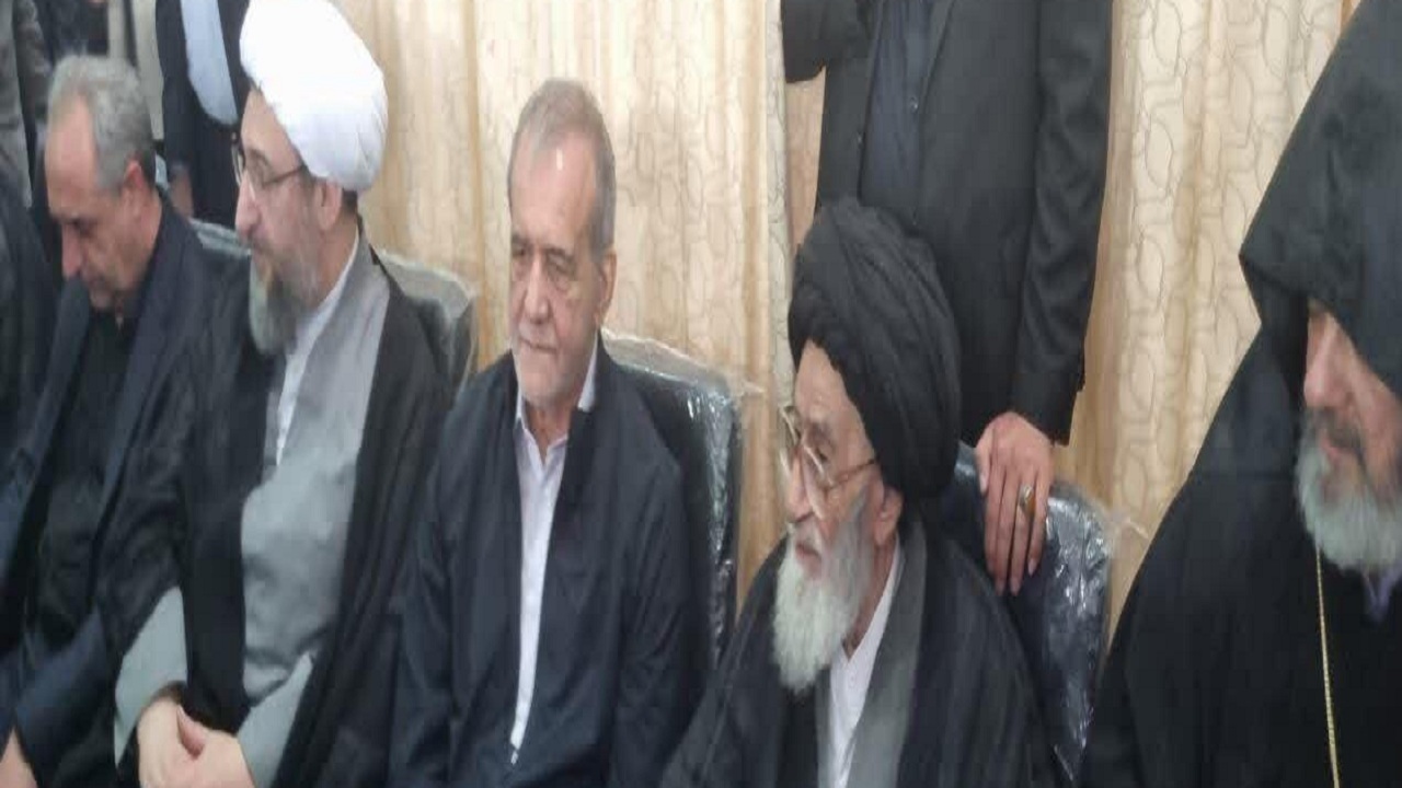 حضور رئیس جمهور در مراسم سالگرد شهدای خدمت در تبریز