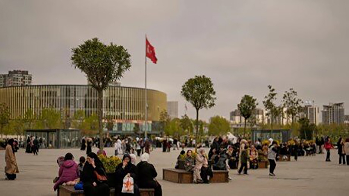 باشگاه خبرنگاران -افزایش شمار مصدومان زلزله روز گذشته در نزدیکی استانبول