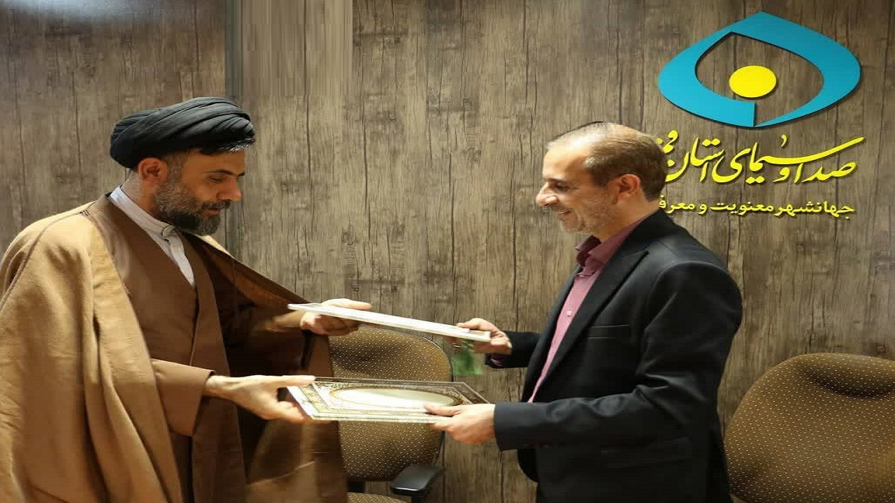 انعقاد تفاهم نامه آموزشی باشگاه خبرنگاران جوان قم با اداره کل آموزش فنی حرفه‌ای استان