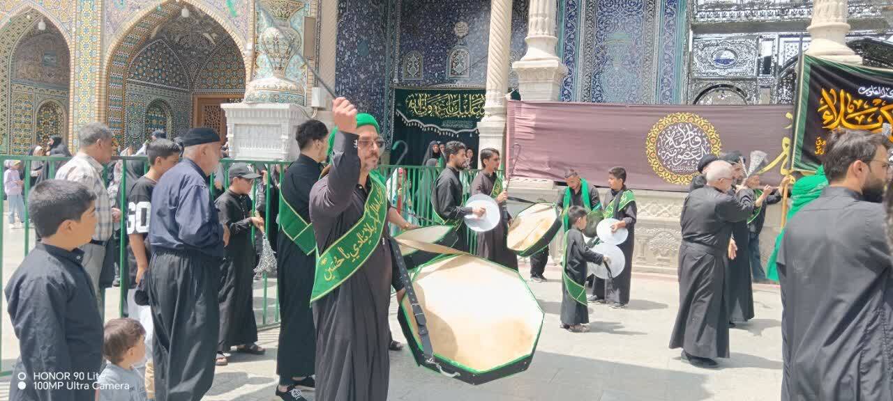 حال و هوای حرم حضرت معصومه (س) در سالروز شهادت امام جعفرصادق (ع)