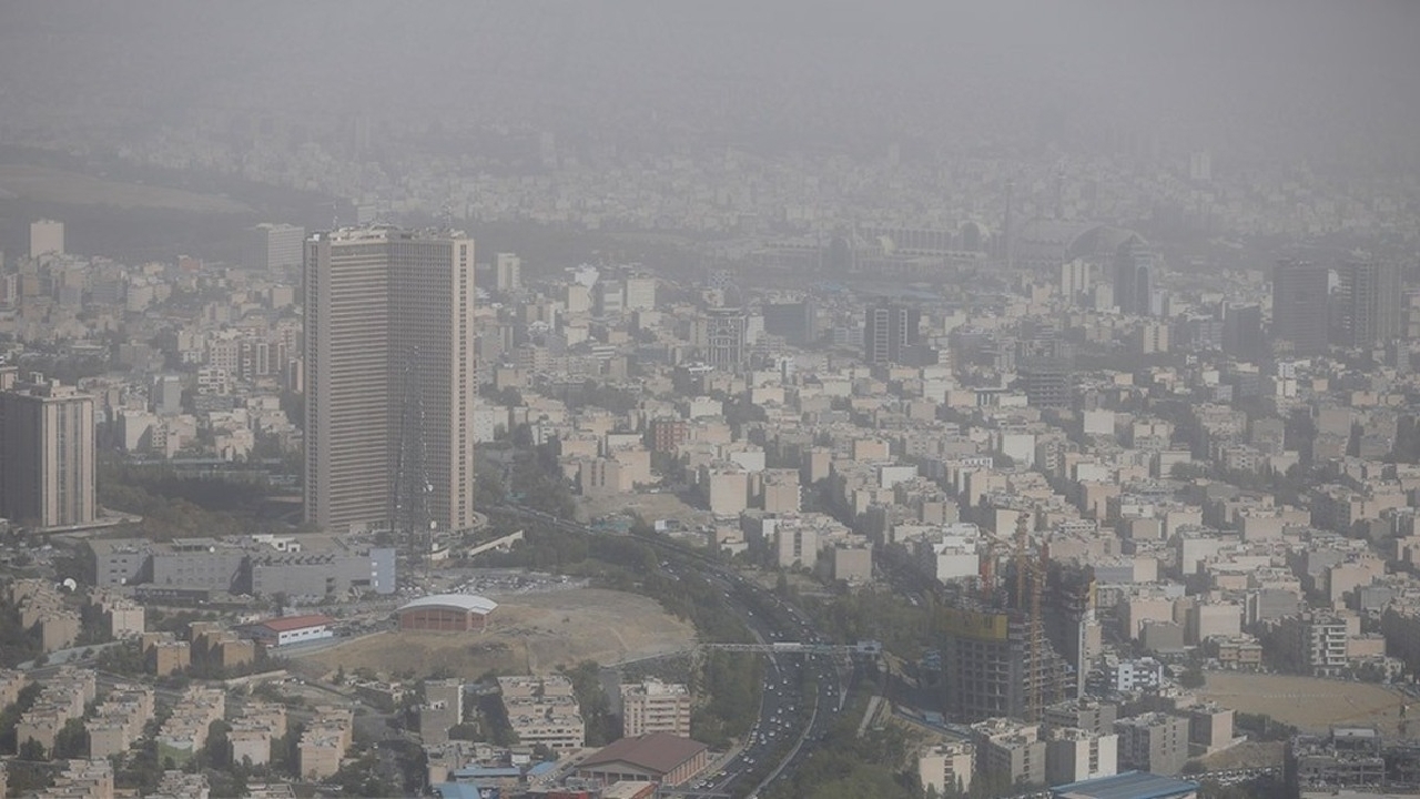 هشدار نارنجی برای گرد و غبار در تهران
