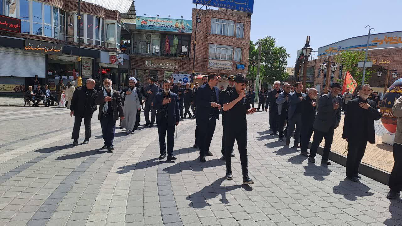 مراسم عزاداری خیابانی به مناسبت شهادت امام جعفر صادق (ع) در خوی