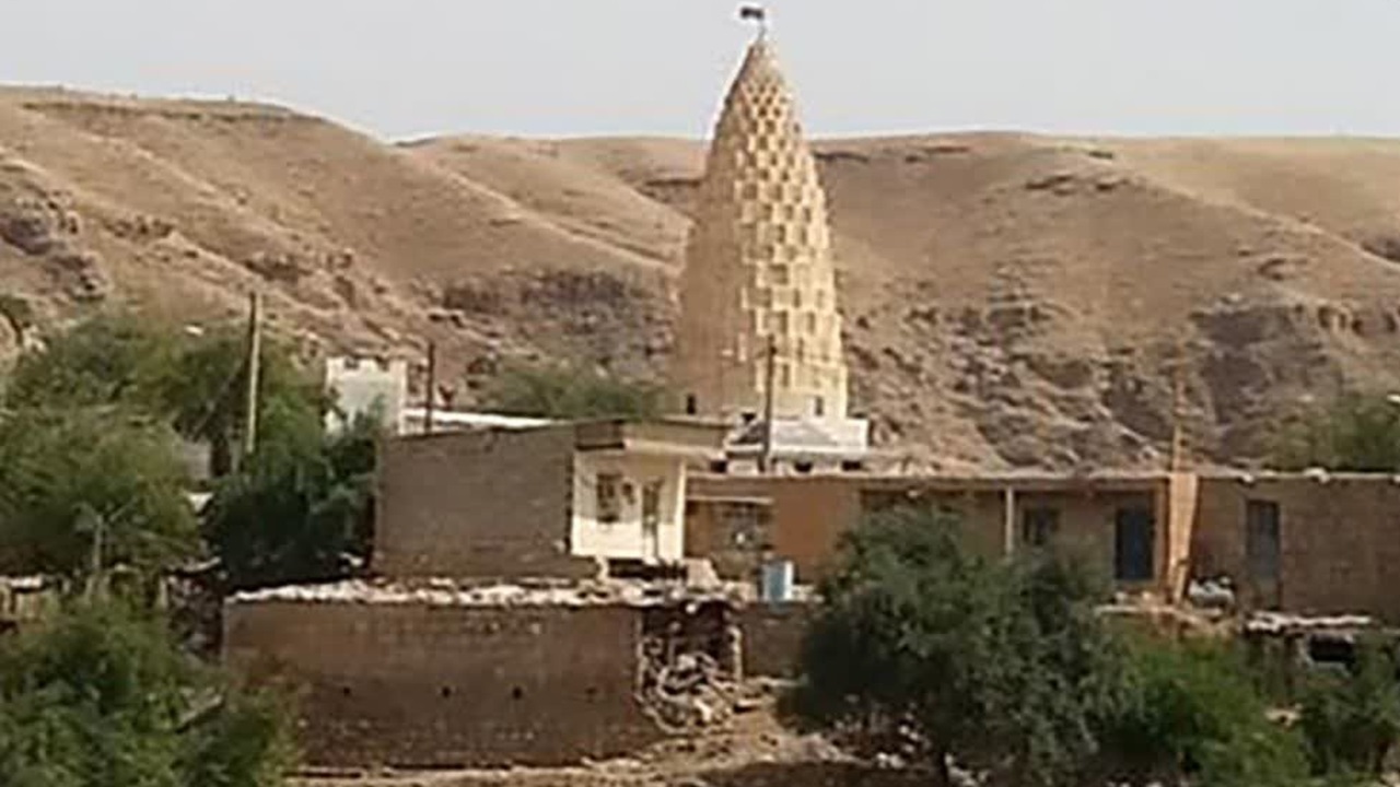 نمایی زیبا از آرامگاه امامزاده شاه ابوالقاسم(ع) در لالی + تصاویر