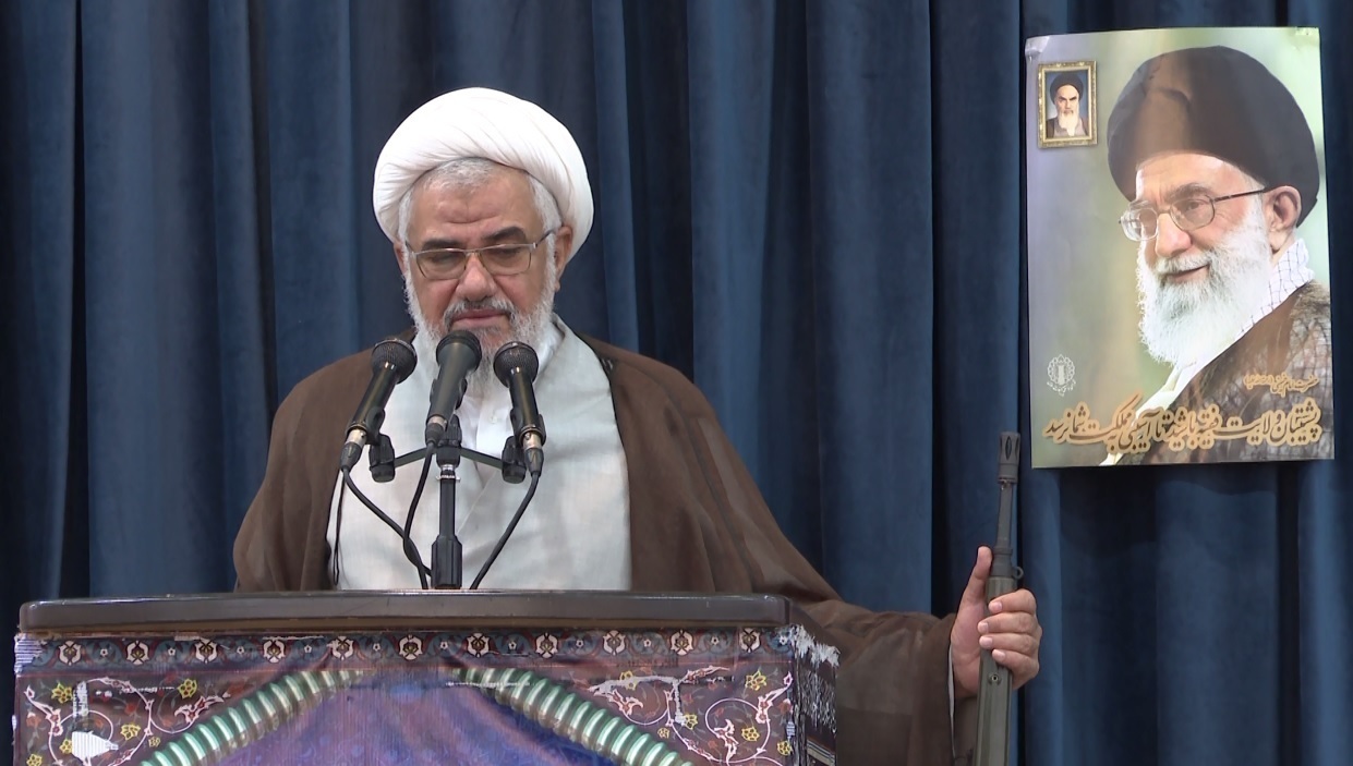 با هوشیاری علمای اهل سنت فتنه دشمنان خنثی شد
