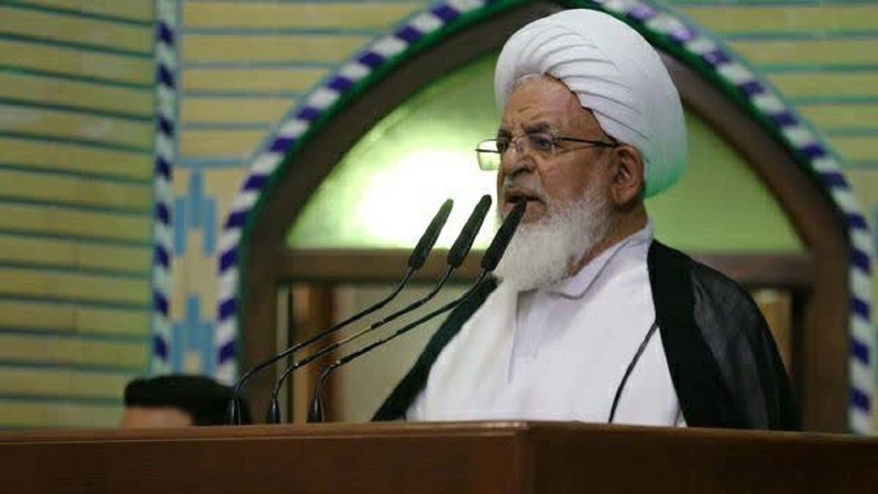 عزت در تکیه به توان داخلی نه دل بستن به مذاکره است