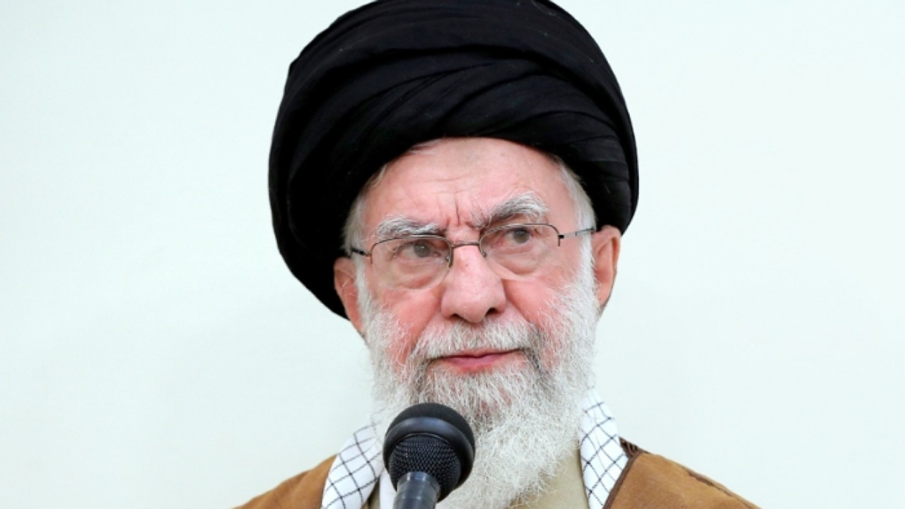 تجلیل رهبر معظم انقلاب از برنامه‌های قرآنی ماه مبارک رمضان