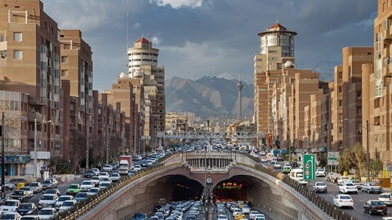 ترافیک سنگین صبحگاهی در اکثر معابر و بزرگراه‌های پایتخت